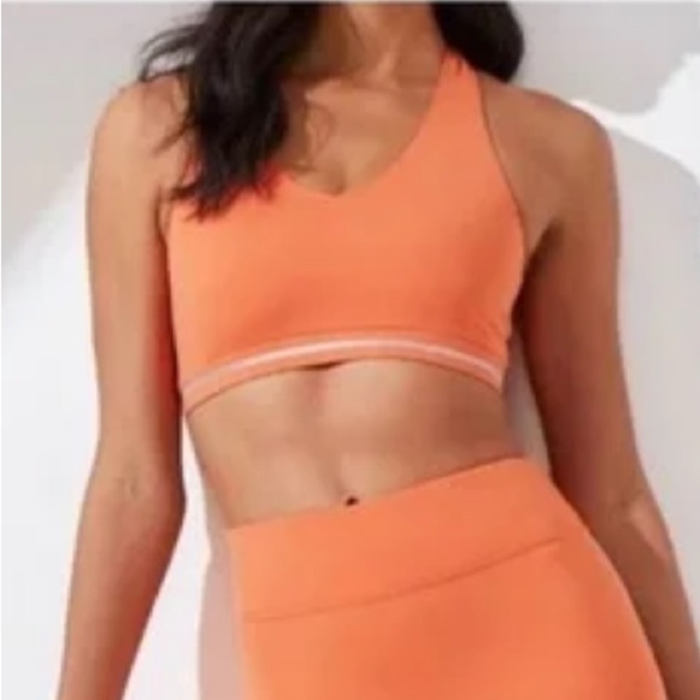 WORN ONCE Noli Shop Elevate Sports Bra Orange Reflective
